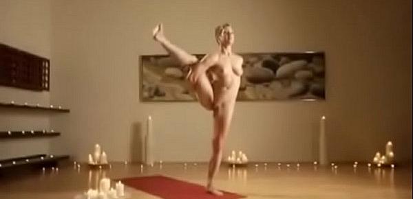  nude yoga trainer